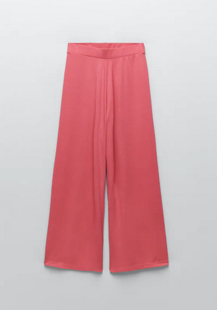 Pantaloni largi