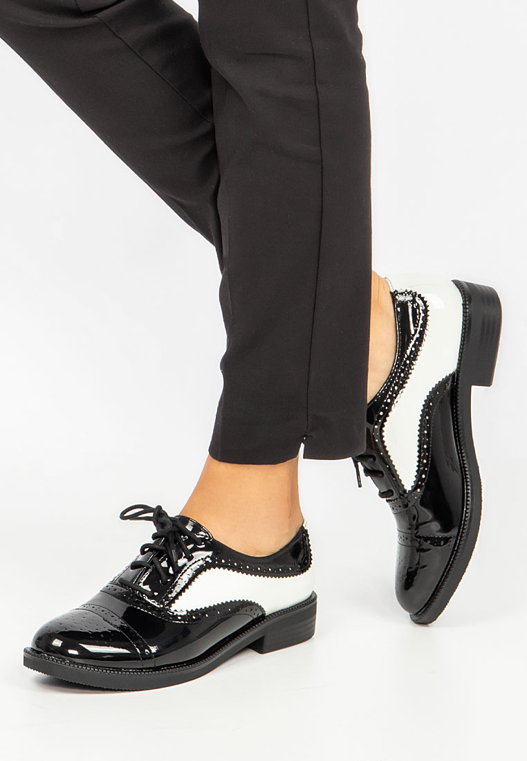 Pantofi