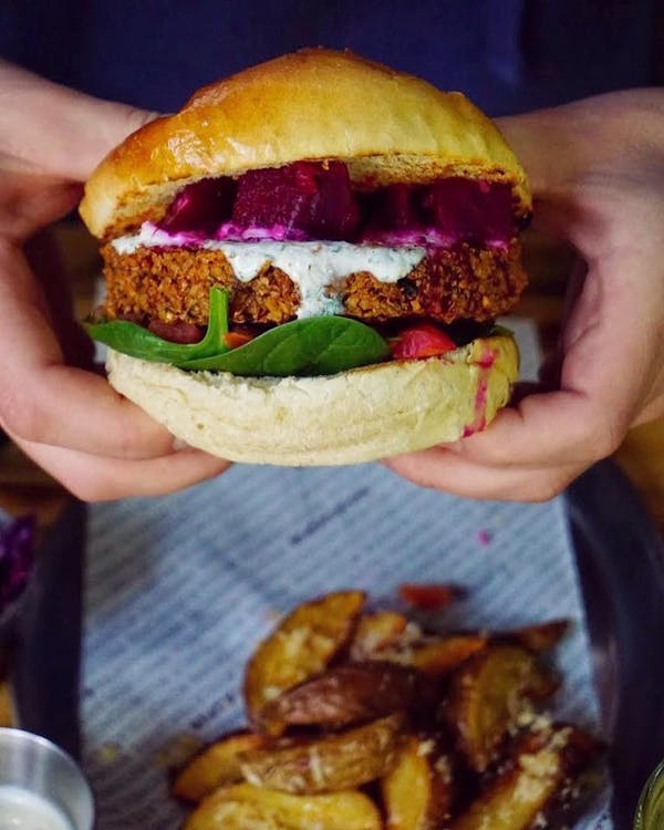 Falafel burger 